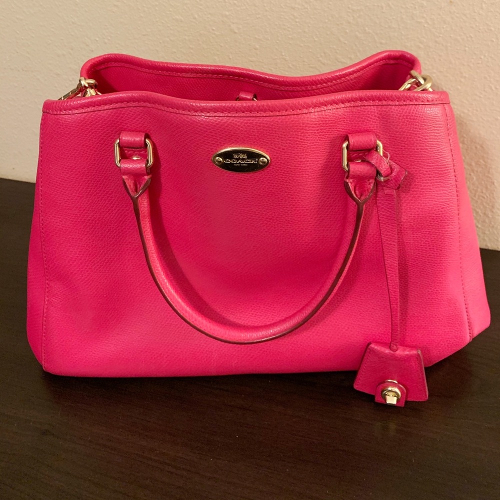 *AUTHENTIC COACH PURSE*